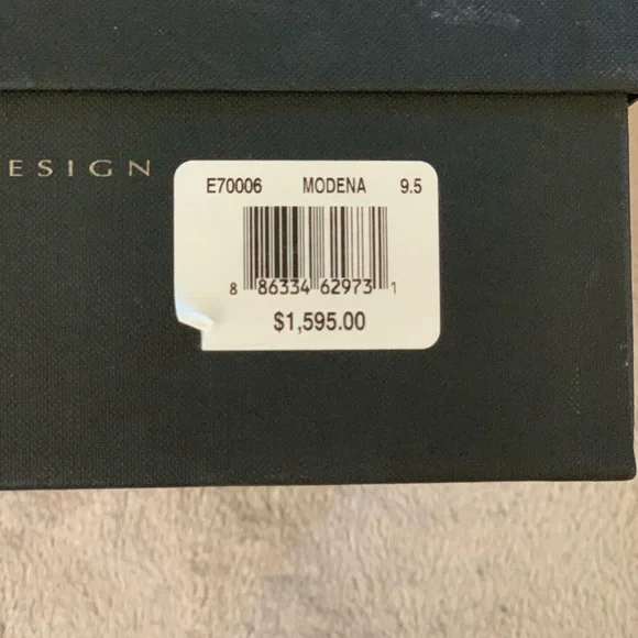 Giuseppe Zanotti Red Sculpted Heels - Picture 4 of 5